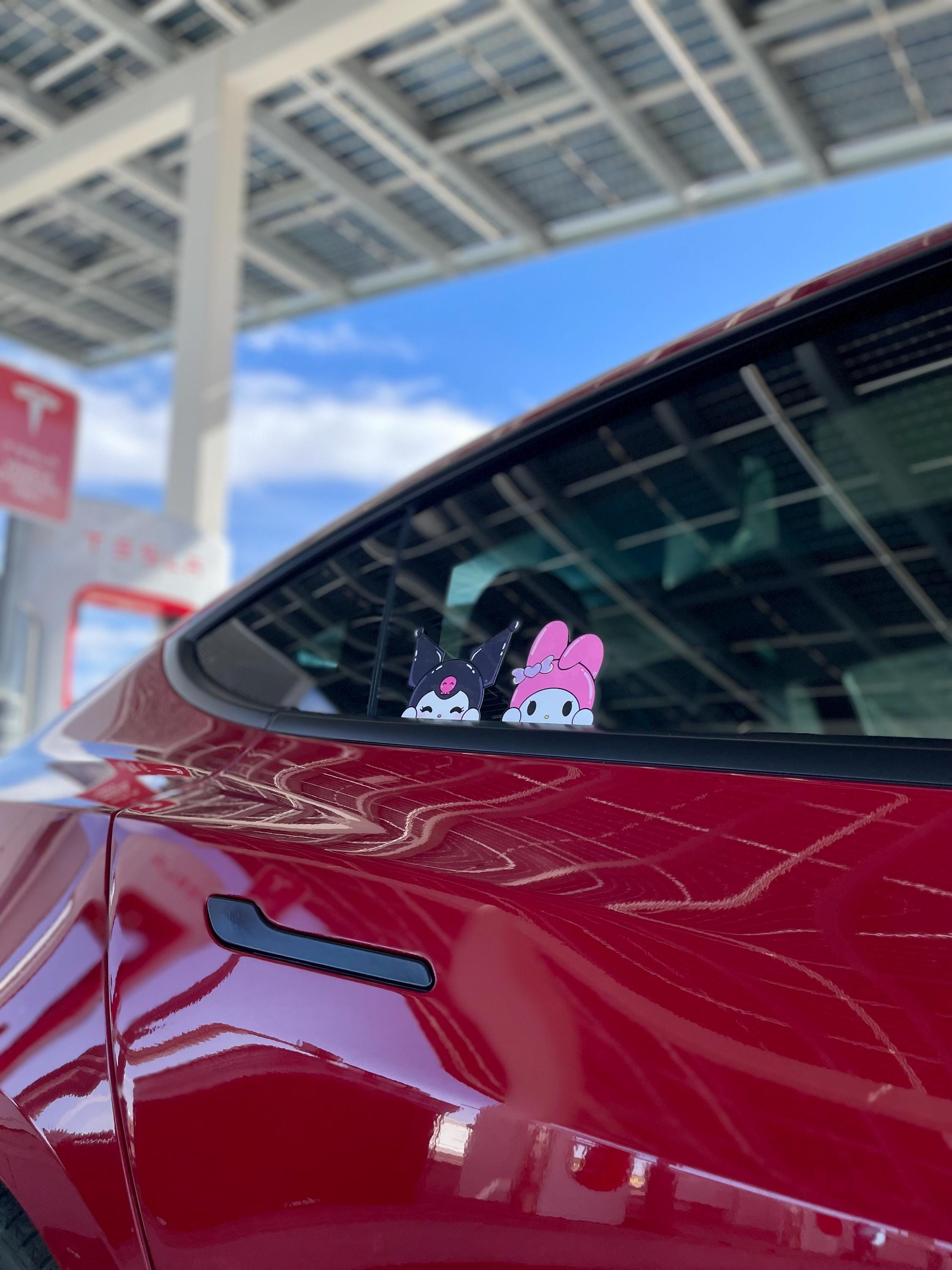 Kuro Bunny Peeker Sticker